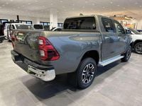 Nuova Toyota HiLux Executive 150 CV (110 kW) 2025 Verde Pick-up