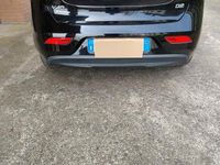 Usata Volvo V40 Momentum 114 CV (83 kW) 2013 Nero Berlina