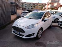 Usata Ford Fiesta Titanium 75 CV (55 kW) 2016 Bianco Berlina