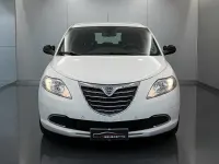 Usata Lancia Ypsilon Gold 95 CV (69 kW) 2011 Bianco Utilitaria