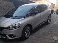 Usata Renault Scénic IV 120 CV (88 kW) 2019 Monovolume