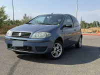 Usata Fiat Punto 60 CV (44 kW) 2004 Bluazzurro Utilitaria