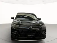 Nuova VW Tayron R-line 204 CV (150 kW) 2026 Grenadill black metallizzato SUV