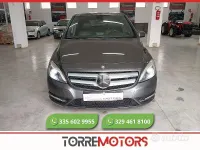 Usata Mercedes B180 Premium 109 CV (80 kW) 2012 Grigio Utilitaria