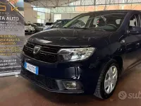 Usata Dacia Sandero Ambiance 90 CV (66 kW) 2017 Rosso Berlina