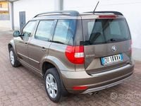 Usata Skoda Yeti GreenLine 105 CV (77 kW) 2014 Marrone SUV