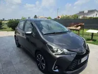 Usata Toyota Yaris Active 69 CV (50 kW) 2017 Berlina