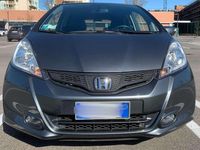 Usata Honda Jazz 99 CV (72 kW) 2014 Grigio Utilitaria