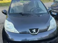 Usata Peugeot 107 68 CV (50 kW) 2007 Utilitaria