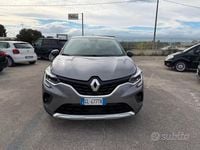 Usata Renault Captur Techno 91 CV (66 kW) 2022 Grigio SUV