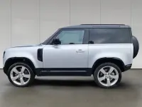 Usata Land Rover Defender HSE Dynamic 249 CV (183 kW) 2023 Hakuba silver SUV