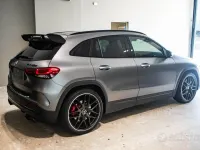 Usata Mercedes CLA45 AMG AMG 421 CV (309 kW) 2021 Grigio Coupé