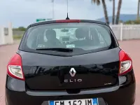 Usata Renault Clio IV Dynamique 75 CV (55 kW) 2012 Nero Berlina