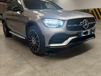 Usata Mercedes GLC220 194 CV (142 kW) 2020 Grigio Coupé