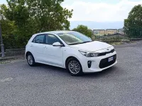 Usata Kia Rio 84 CV (61 kW) 2019 Bianco Berlina
