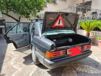 Usata Mercedes 190 122 CV (89 kW) 1989 Nero Berlina