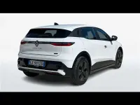 Usado Renault Megane E-Tech Evolution 55 kW (75 CV) 2025 Blanco Berlina