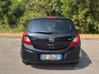 Usata Opel Corsa 86 CV (63 kW) 2013 Nero Utilitaria