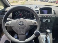 Usata Opel Zafira 2006 Grigio Monovolume