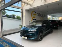 Usata Alfa Romeo Junior 61 kW (84 CV) 2025 Blu metallizzato SUV