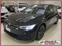 Usata VW Golf VIII Life 110 CV (80 kW) 2021 Grigio Berlina
