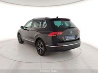 Usata VW Tiguan Life 131 CV (96 kW) 2022 Nero SUV