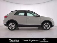 Usata VW T-Roc Style 110 CV (80 kW) 2023 Beige SUV