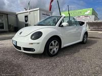 Usata VW New Beetle Cabriolet 105 CV (77 kW) 2008 Bianco Cabrio