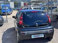 Gebraucht Peugeot 107 Active 68 PS (50 kW) 2012 Schwarz Kleinwagen