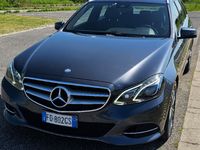 Usata Mercedes E200 136 CV (100 kW) 2015 Grigio Station wagon