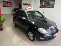 Usata Lancia Ypsilon 70 CV (51 kW) 2004 Nero Utilitaria