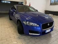 Usata Jaguar XF Portfolio 241 CV (177 kW) 2018 Blu/azzurro Berlina