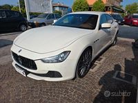 Usata Maserati Ghibli 275 CV (202 kW) 2015 Bianco Berlina