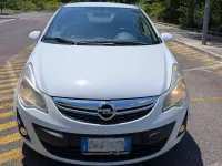 Usata Opel Corsa Edition 75 CV (55 kW) 2012 Bianco Utilitaria