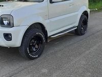 Usata Suzuki Jimny 85 CV (62 kW) 2017 Bianco SUV