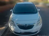 Usata Opel Meriva 120 CV (88 kW) 2012 Bianco Monovolume