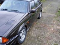 Usata Alfa Romeo 75 1991 Grigio Berlina