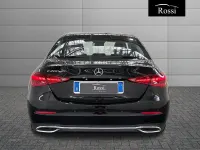 Usata Mercedes C200 163 CV (119 kW) 2023 Nero metallizzato Berlina