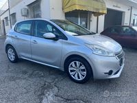 Usata Peugeot 208 Allure 82 CV (60 kW) 2013 Grigio Utilitaria