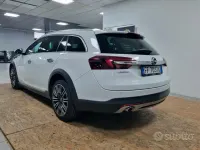Usata Opel Insignia 170 CV (125 kW) 2016 Bianco Station wagon