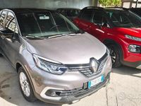 Usata Renault Captur 90 CV (66 kW) 2020 Grigio SUV