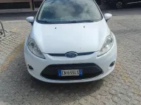 Second-hand Ford Fiesta Titanium 82 CP (60 kW) 2012 Alb Berlinǎ