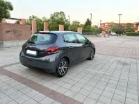 Usata Peugeot 208 GT-line 99 CV (72 kW) 2017 Utilitaria