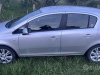 Usata Opel Corsa 90 CV (66 kW) 2009 Utilitaria