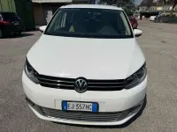 Usata VW Touran 104 CV (76 kW) 2011 Bianco Monovolume