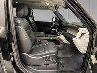 Usata Land Rover Defender S 200 CV (147 kW) 2024 Santorini black SUV