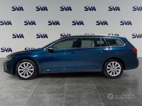 Usata VW Passat Business 150 CV (110 kW) 2021 Blu Station wagon