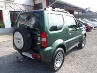 Usata Suzuki Jimny 86 CV (63 kW) 2010 Verde SUV
