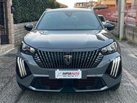 Usata Peugeot 2008 Allure 101 CV (74 kW) 2025 Grigio SUV