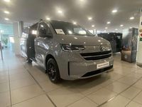 Nuova VW Caravelle Life 85 kW (116 CV) 2025 Stone grey Monovolume